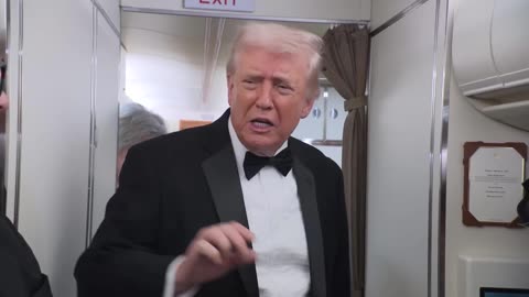 POTUS on Air Force One En Route to Palm Beach, FL ✈️