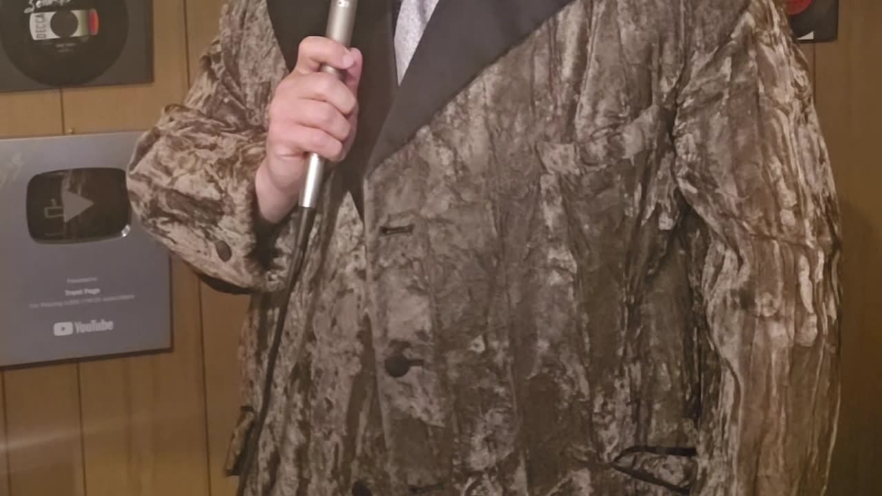 Trent Page vocal demonstration.