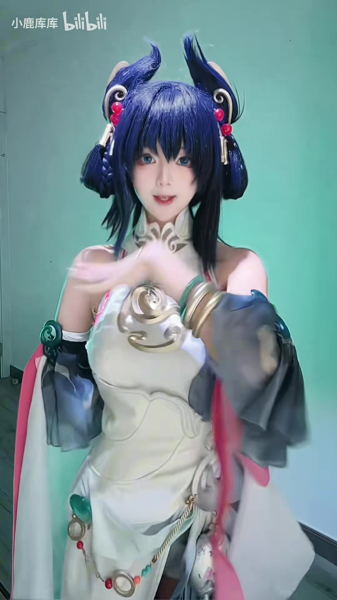 Cute Gongsun Li Cosplay | Dance Performance Showcase