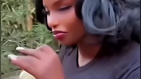 @CHRISTINENAMPEERA