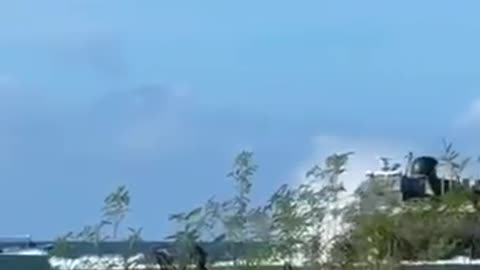 —❗️🇺🇸/🇵🇷/🇻🇪 WATCH: The U.S. military is carrying out amphibious landing exercises on Puerto Rico