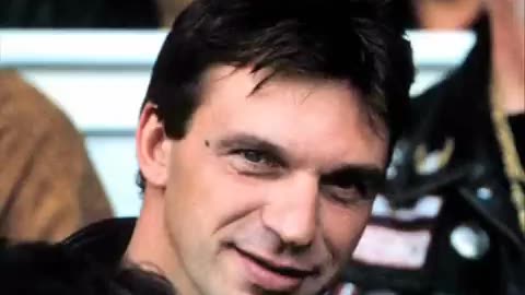 Holleeder,, Holleeder is terug ( liedje lange frans