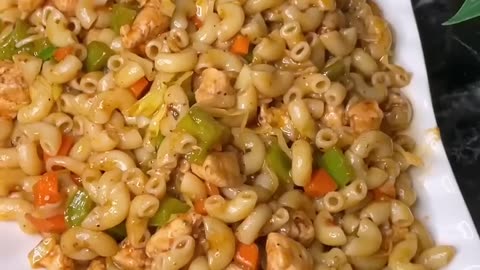 Chicken macroni