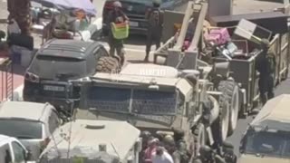 IDF carries out widespread arrests in Ramallah of bank and money exchange company employees