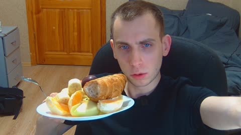 Фруктовый заряд на весь день 🍎🍌🍇