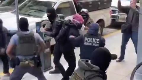 Antifa attack ICE in San Fran