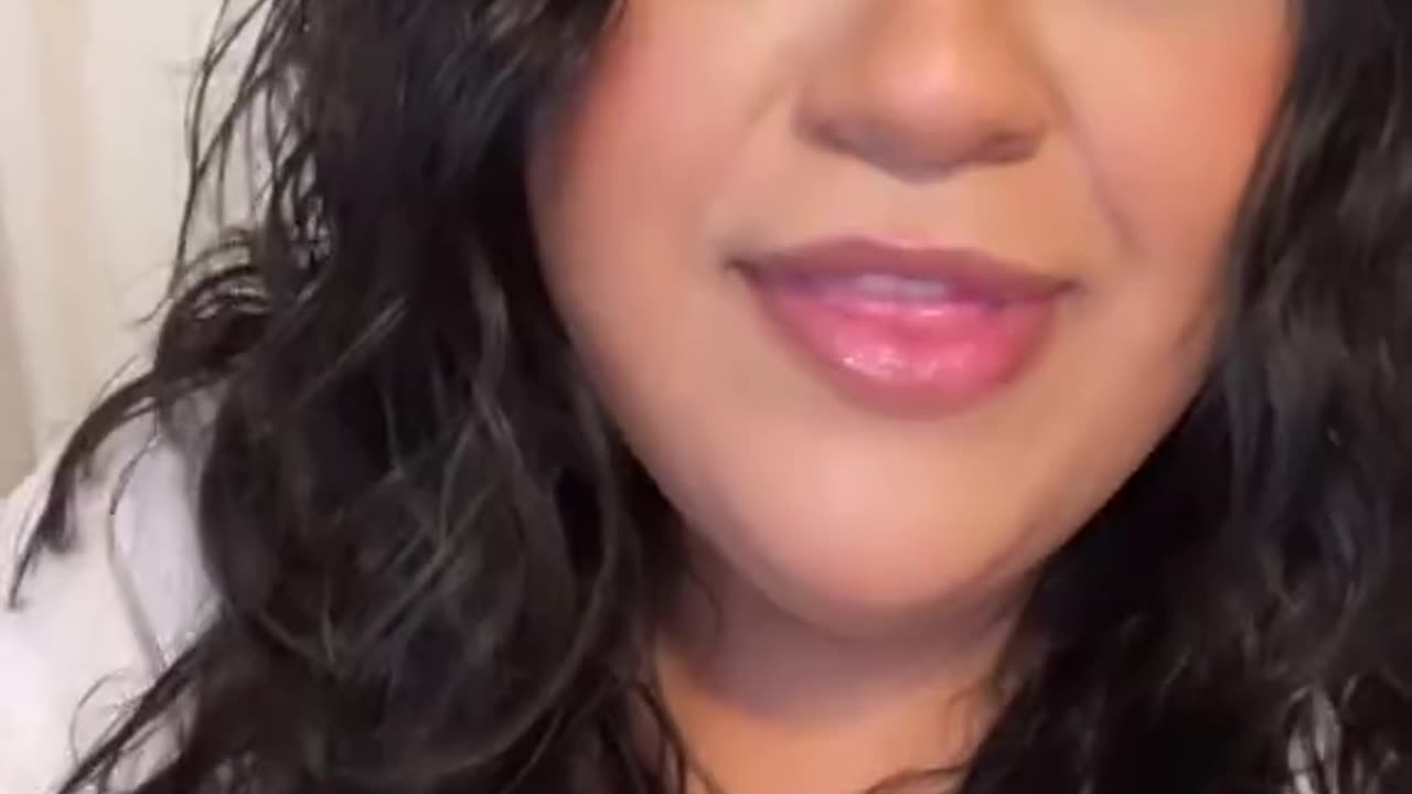 An amazing weight loss transformation. Her consistency for weight loss is admirable