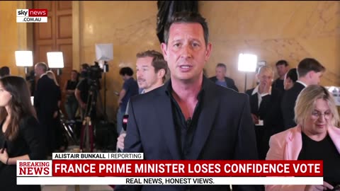 French Gov't Collapses after Prime Minister Loses No Confidence Vote