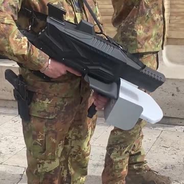 Italian forces guarding the Vatican ahead of Pope Francis’ funeral
