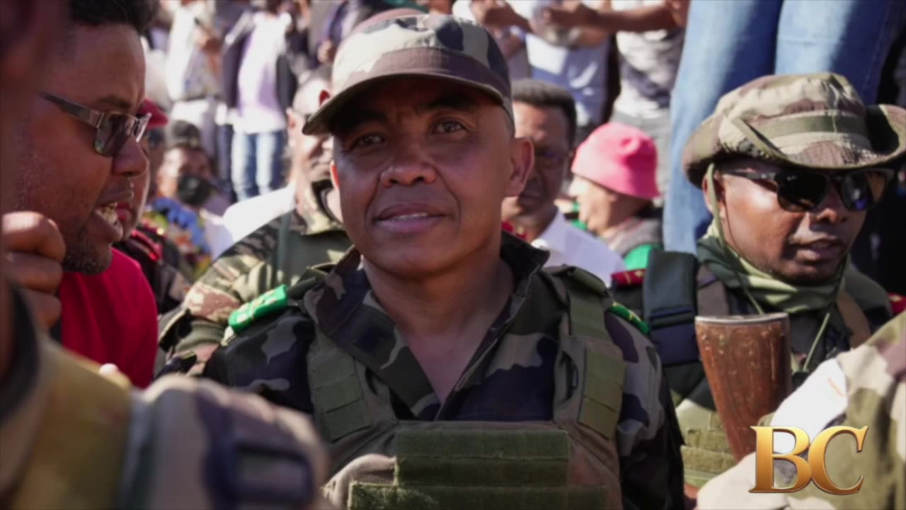 Military leader Randrianirina sworn in as Madagascar’s new president