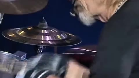 GIMME ALL YOUR LOVIN’ ~ ZZTOP LIVE