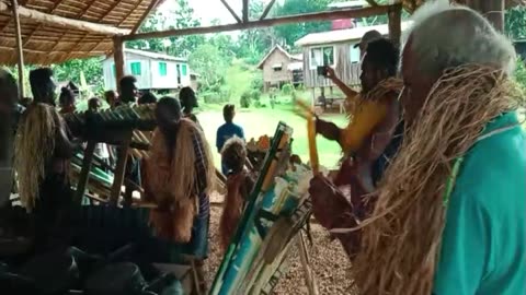 Solomons - Welcome to Ilitona Village on Nusatuva Island in the Western