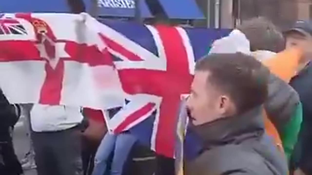 incredible scenes in Belfast as Unionists and Nationalists unite to DEMAND an end of mass-migration.
