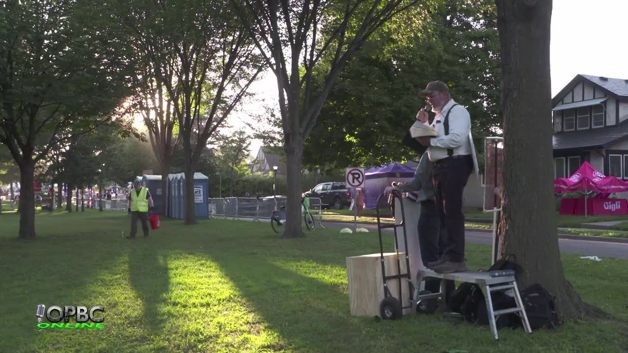 Preaching Live at the Minnesota State Fair