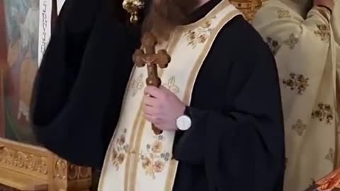 Ereticul Ecumenist Nectarie Dărăban Hulitor,Schismatic,Apostat,Antihrist,Batjocoritor al Sv. Cruci