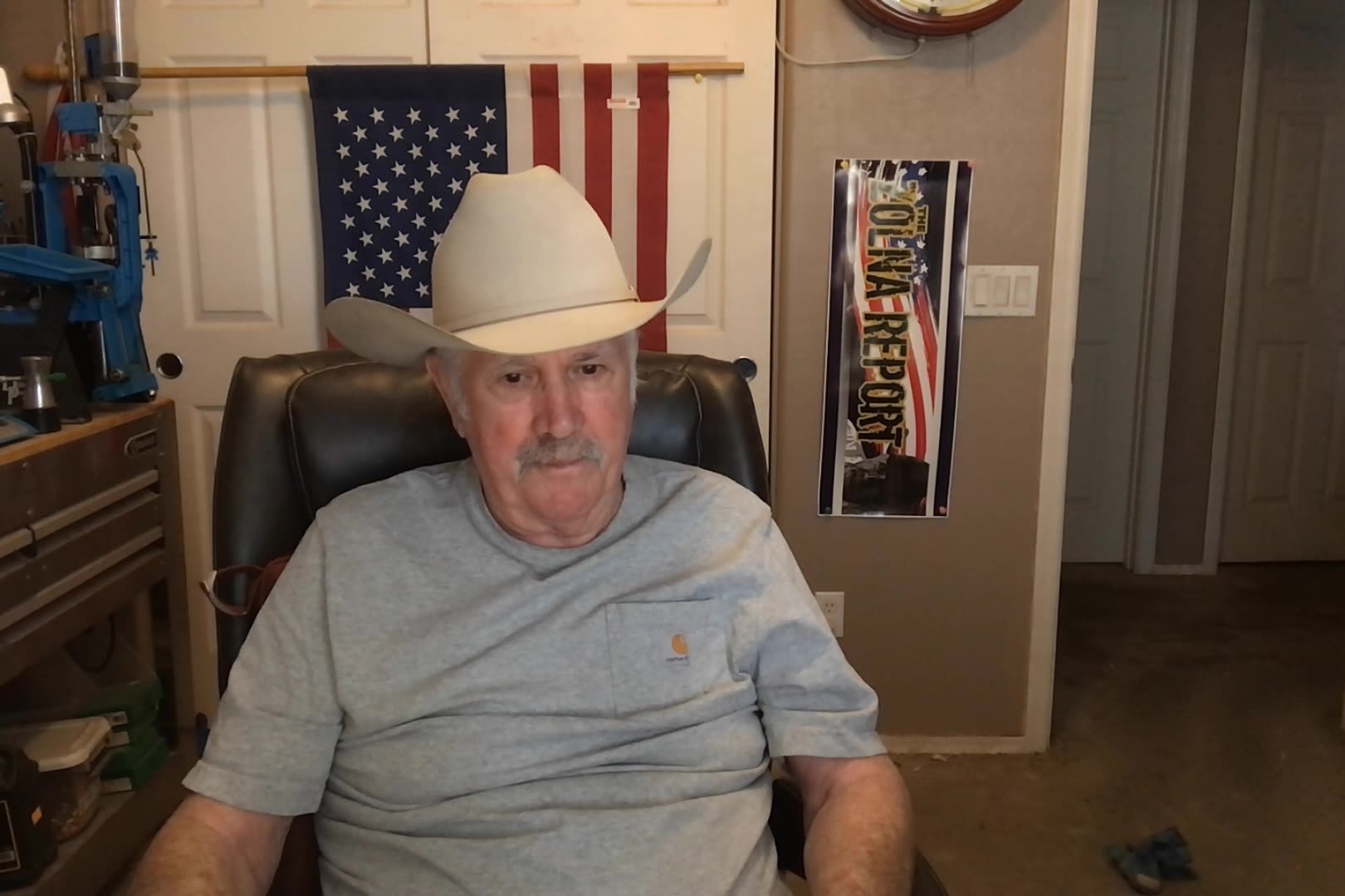 Bear Repays Debt To Man That Saved Him, When He Was A Cub!