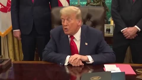 Trump correctly chastises reporter asking about Canada trade, at press conference about ending war
