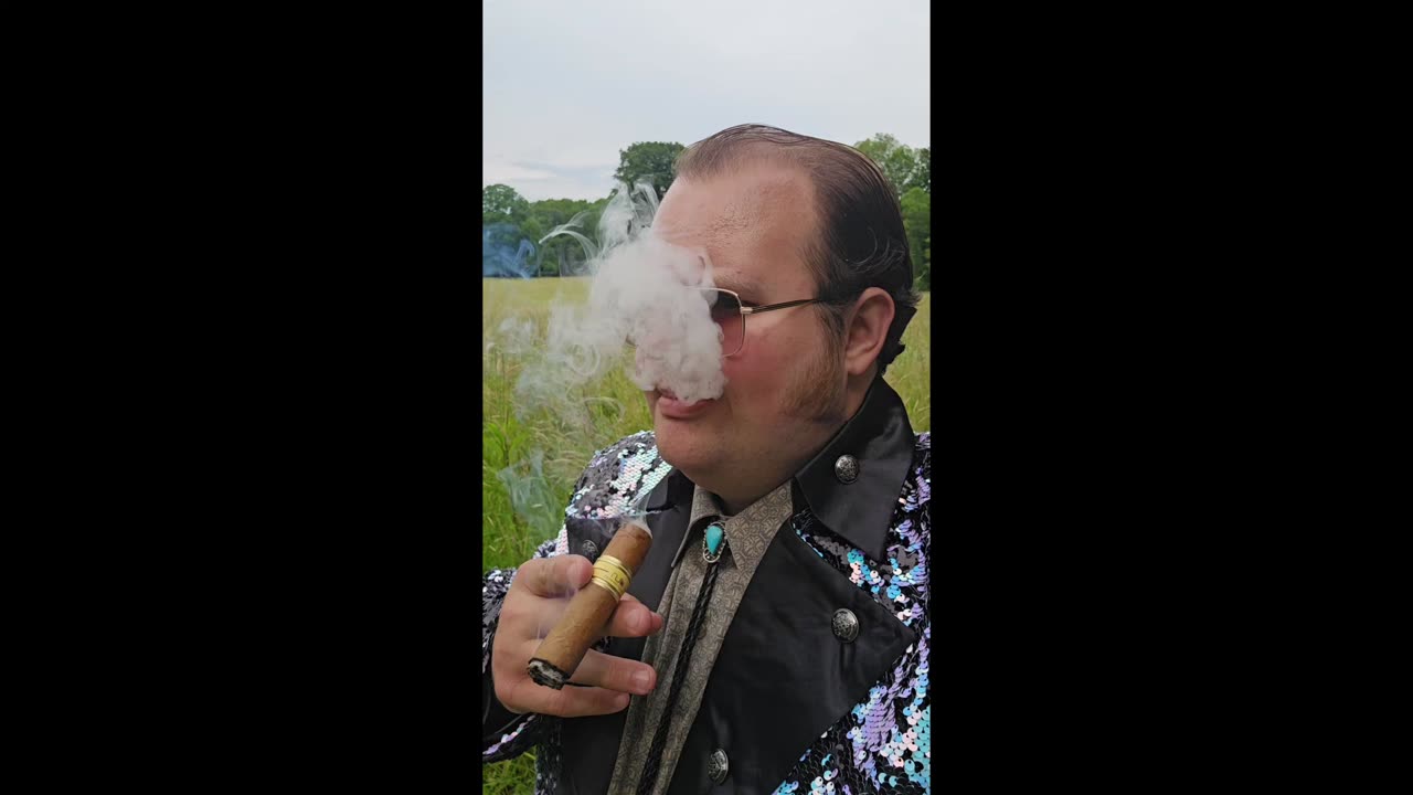 Nub connecticut cigar.