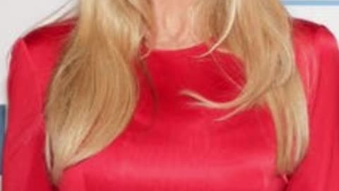 Christie Brinkley and Chevy Chase Reunite 20 Years Later! - WorldEye