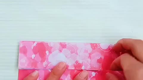 Step-by-Step: Fold a Paper Flower