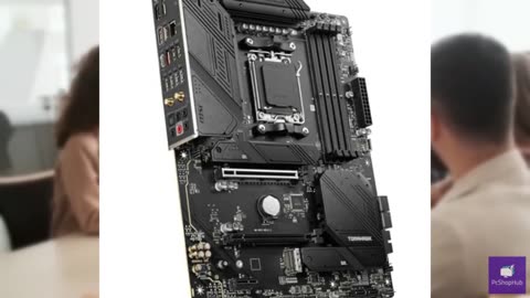 MSI MAG B650 Tomahawk WiFi Gaming Motherboard (AMD Ryzen 9000/8000/7000 Series P