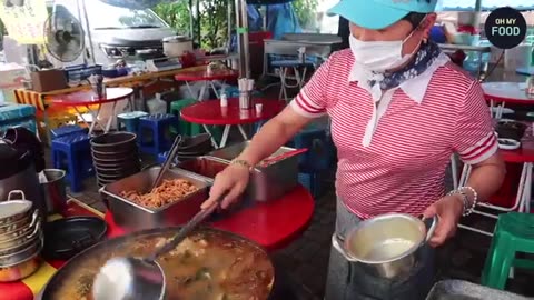 The Living Legend of Market Tteokbokki?! A Snack Stall Selling 20 Trays a Day