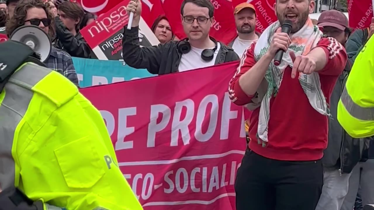 Newry A far left communist tried to lead a chant in Irish and completely fails