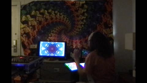 Bleepz 'N Bloopz & The Oontz Oontz Oontz! Ep. 6 #BoomBap #hiphopinstrumental #musicpractice