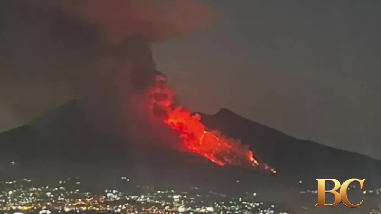 Italy’s Mount Vesuvius, a popular tourist destination, closes over wildfire