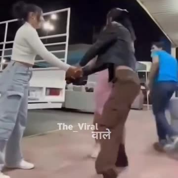 Transferring my makeup to my roommate 😂