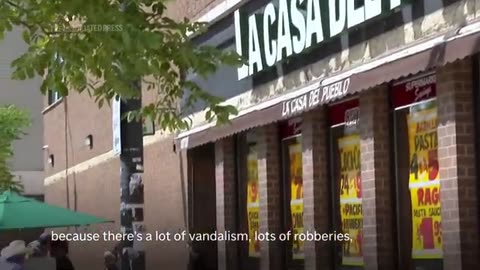 Chicago residents react to Trump's threat to send the National Guard