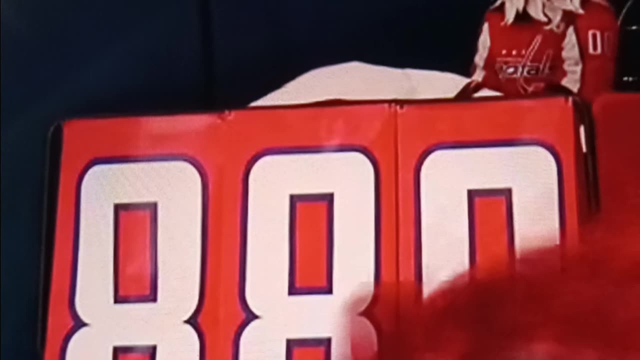 Ovi gets 890!!!
