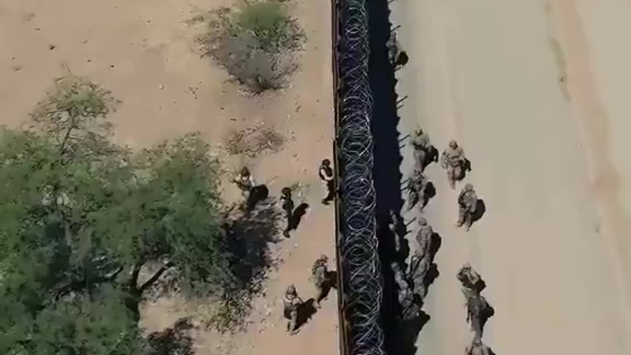 Look how beautiful the Border wall looks