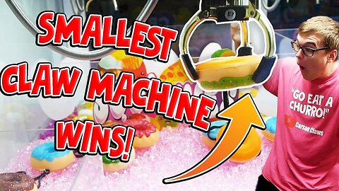 WINNING AT THE WORLD'S SMALLEST CLAW MACHINES!