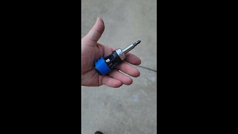 NEW KOBALT 7 IN 1 STUBBY RATCHETING SCREWDRIVER