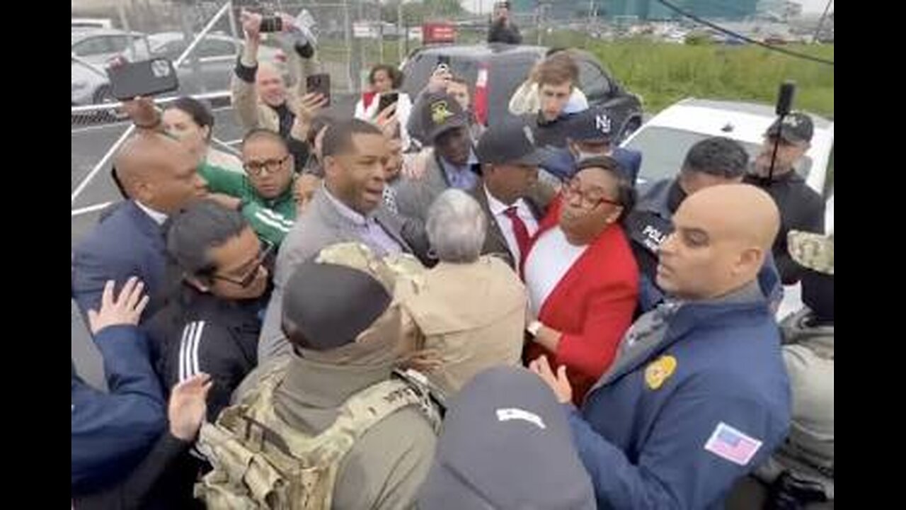 Elon Musk And president Trump's Tift