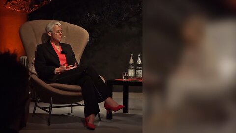 Gabriele Krone-Schmalz im Dialog - das ganze "half-covered"- Gespräch