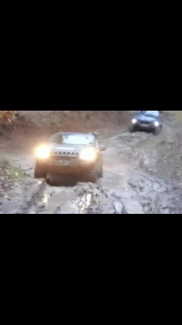 Nissan vs Jeep vs Bertone in Off-Road 🚜