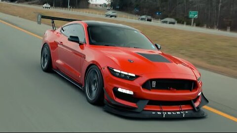 Flat plane crank v8 on the gt350 sounds so good