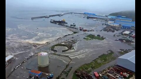 Massive 8.8 Earthquake Off Russia Triggers Tsunami Waves Across Pacific