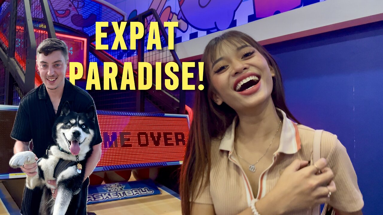 Thai Cutie Shows Me Thailand’s Expat PARADISE! 🇹🇭