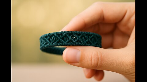 DIY Macrame Bracelet Tutorial | Easy Thread Bracelet Making | Pulsera Fácil con Hilo