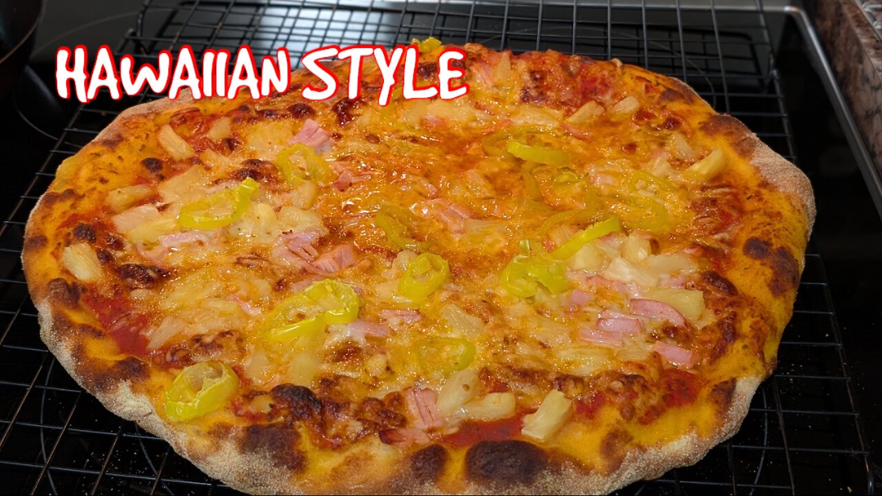 Pizza of the Week: HAWAIIAN STYLE KITCHEN OVEN PIZZA
