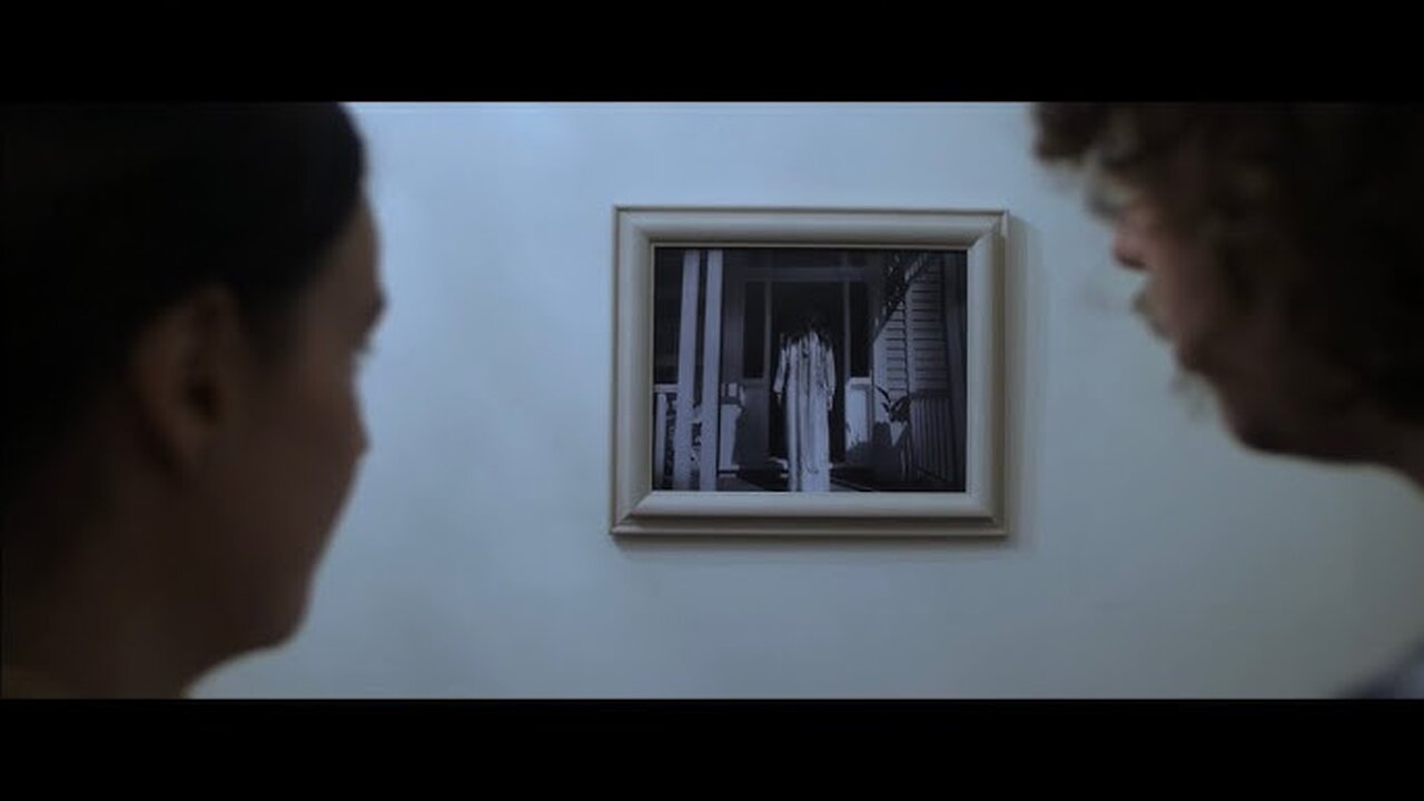 Look at the Photograph | Disturbing Short Horror Movie That Sees You Back