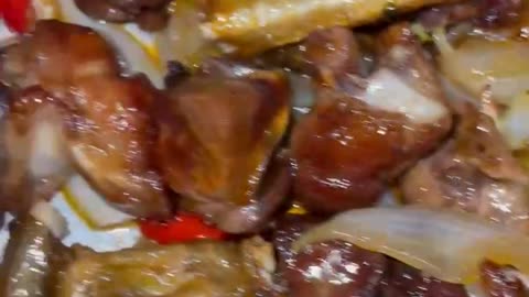 FRIED CHICKEN FEET WITH FISH SAUCE