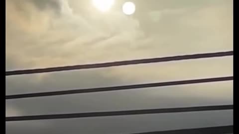 Strange Sightings In The Skies (2 Suns) - imtheimprobabledreamer