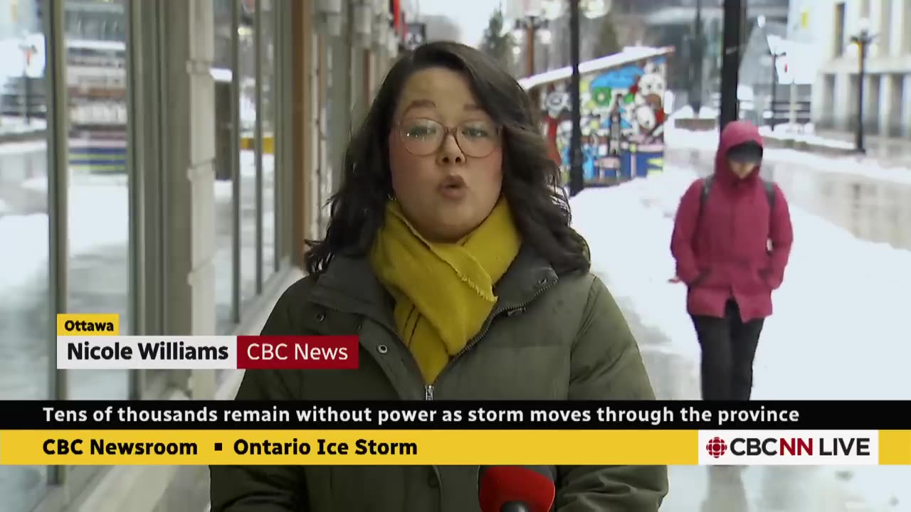 Over 360,000 without power in Ontario as ice storm moves through province
