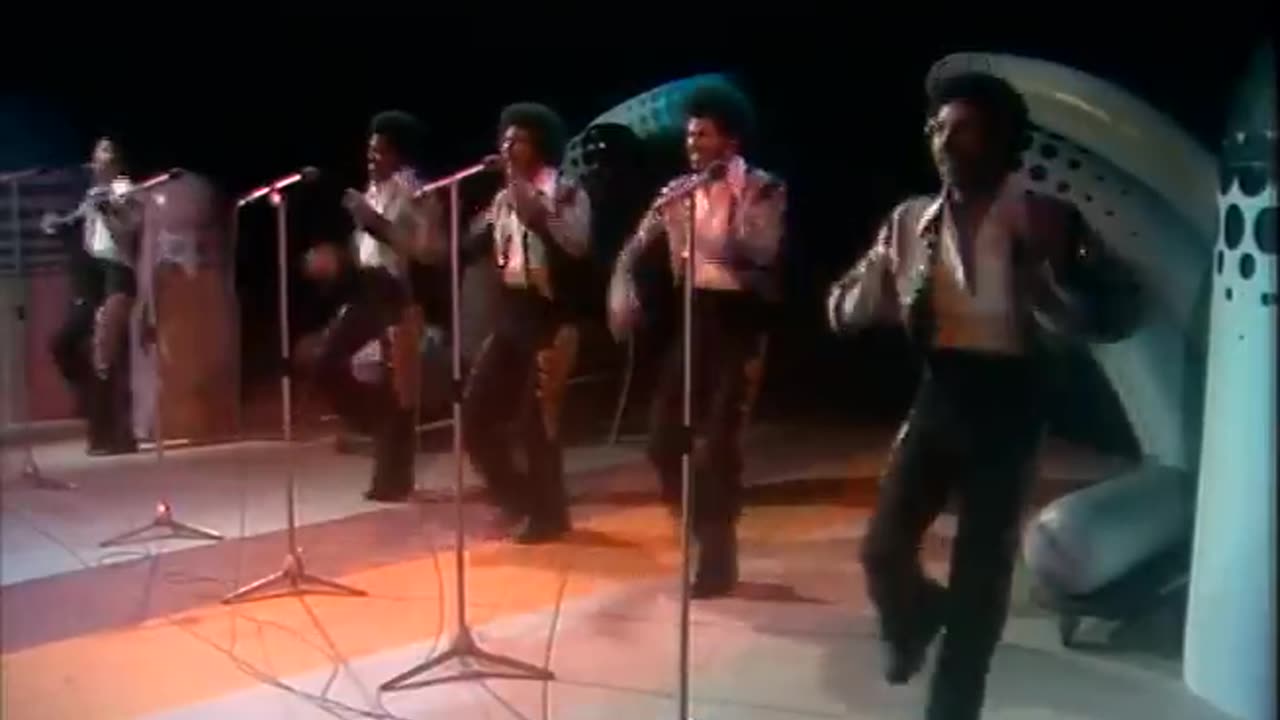 Tavares - Heaven Must Be Missing An Angel (1976) • TopPop (480p)