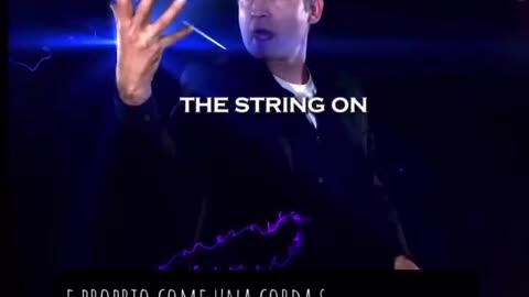 C'e' qualcosa che vibra...sotto ogni cosa che chiami realtà 
