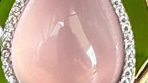 👀 POV: You wanted jewellery that’s not just pretty… but makes you feel like a literal goddess. 👑💎⁣⁣